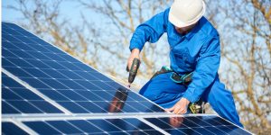 Installation Maintenance Panneaux Solaires Photovoltaïques à Saint-Pal-de-Senouire